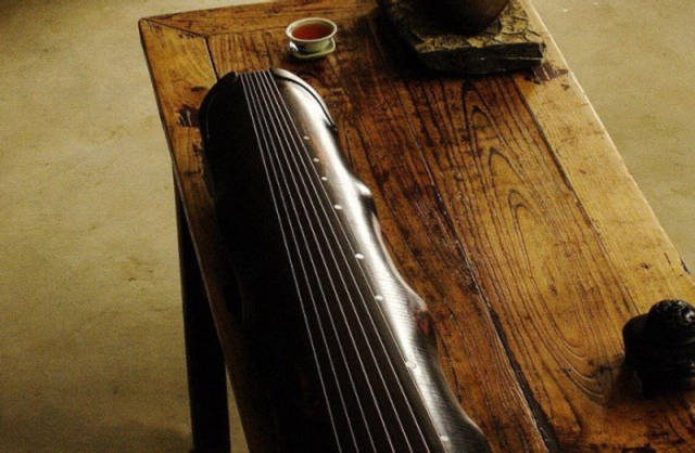 铜川市古琴蕴含的传统文化，一把古琴制备出来要两年的时间